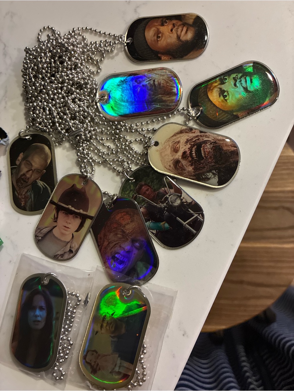 THE WALKNG DEAD Holographic Silver Dog Tag Necklace